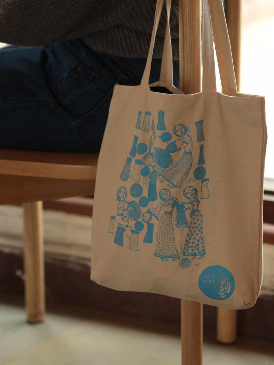 Tote Bag- Buy Freshly Roasted Coffee Beans Online - Blue Tokai Coffee Roasters